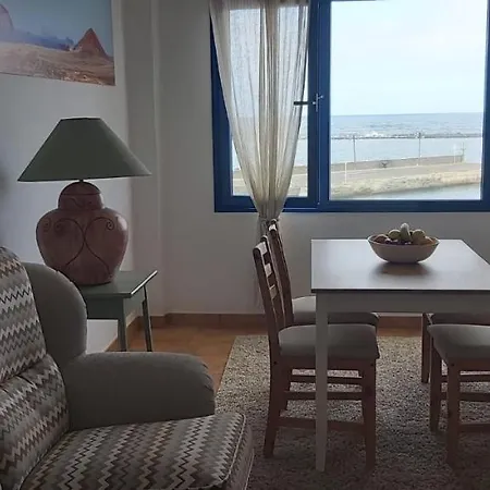 Alegranza Apartamento *